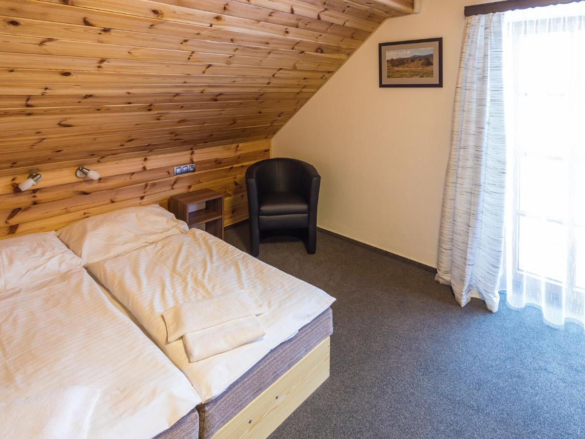 Ea Horsky Hotel Hajenka Модрава Экстерьер фото